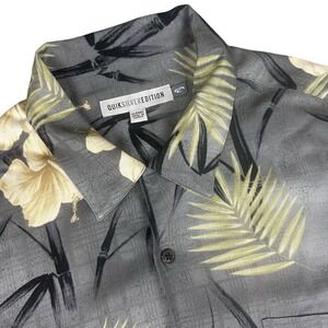 Quiksilver Edition Button Down Shirt Mens XL Gray Tropical Floral Hibiscus Surf